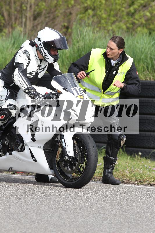 /Archiv-2025/10 23.04.2025 Cornu Master School ADR/rot-rouge/10